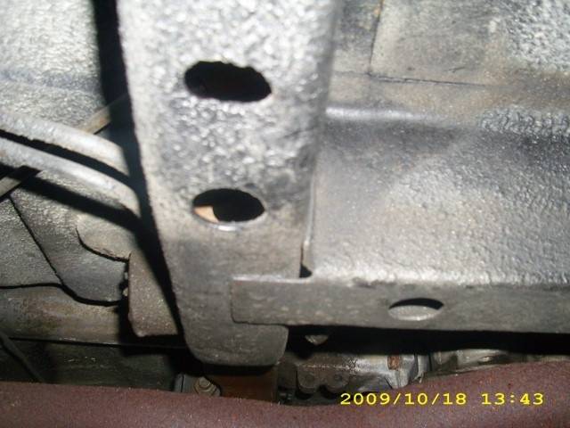 under car1 (640x480).jpg