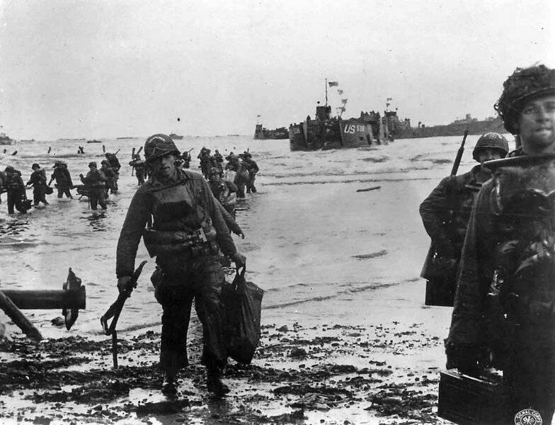 US_assault_troops_landing_on_Utah_Beach_on_D-Day.jpg
