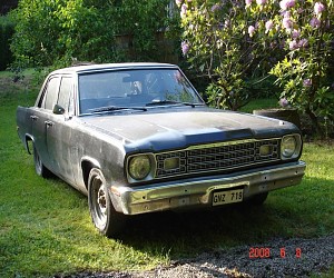 1973 Plymouth Valiant Rusty but trusty V8 - 318