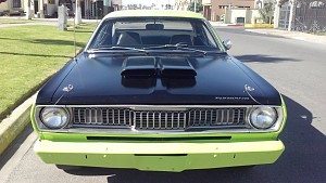 duster 1972 green