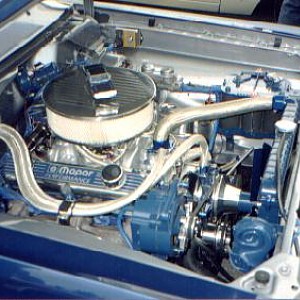 71 Dodge Dart - Engine (2).jpg