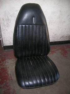 Duster Seats 70 Style.jpg